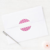 Roze en zwart Polka Dot Patroon. Ronde Sticker (Envelop)