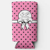 Roze en Zwart Polka Dot White Bow gepersonaliseerd Seltzer Blikjeskoeler (Voorkant)