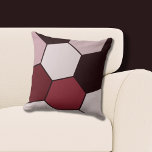 Roze en zwart zeshoek patroon kussen<br><div class="desc">Het stijlvolle roze en zwarte zeshoekige patroonkussen is onderdeel van het - Roze en Zwarte Sierkussennen Meet Wall Decor - collectie. Volg de - Bewerken met behulp van Design Tool - link en kleur aanpassen vulkleur en de 5 vormkleuren. Neem voor hulp bij aanpassingen of om een aangepast ontwerp te...</div>