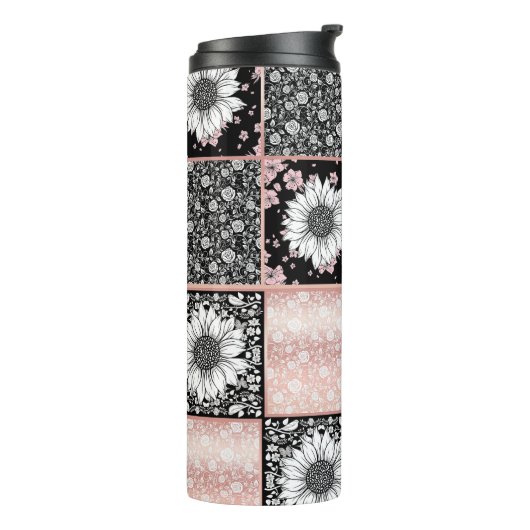 Roze en Zwarte Bloemen Patchwork Patroon Thermosbeker (Gedraaid links)
