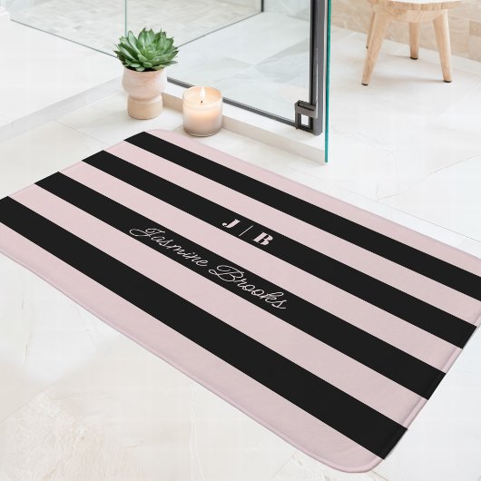Roze en Zwarte Brede Strepen Monogram Naam Badmat