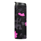 Roze en zwarte Camouflage Thermosbeker (Geroteerd rechts)