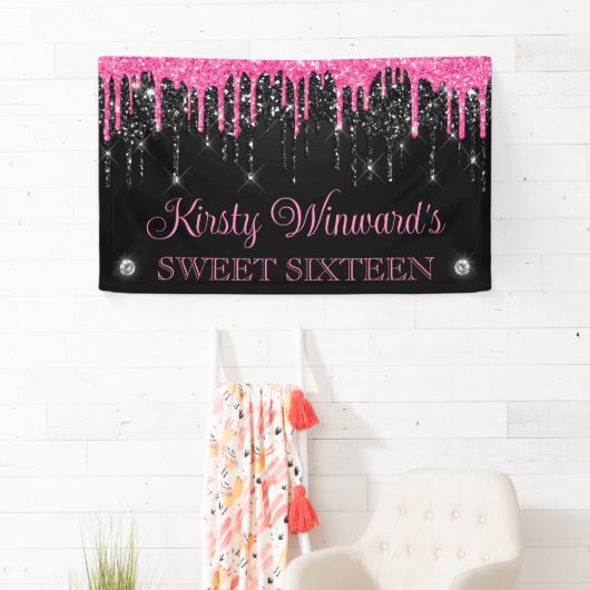 Roze en zwarte druppelaar Glitter Sweet Sixteen Spandoek (Insitu)