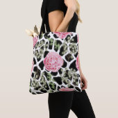 Roze en zwarte Giraffe en bloemen Tote Bag (Dichtbij)