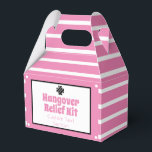 Roze en zwarte hangover-hulpkit bedankdoosjes<br><div class="desc">Perfect klassieke zwarte en roze aanzuigerhanger die aanpasbaar is aan de hangover.</div>