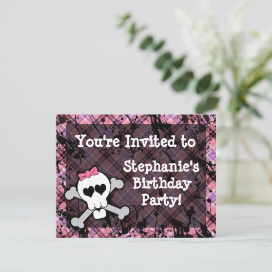 Roze en Zwarte Schedel Hart Party Uitnodigingen (Staand voorkant)