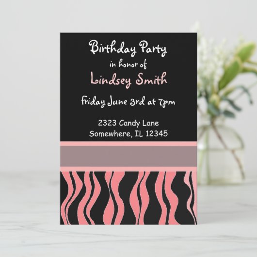 Roze en zwarte zebra Afdrukdag uitnodiging (Staand voorkant)