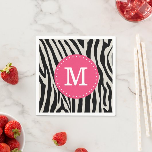 Roze en Zwarte Zebra Stripe Custom Monogram Servetten (Insitu)