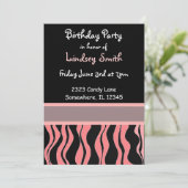 Roze en Zwarte Zebraprint Verjaardagsuitnodiging Kaart (Staand voorkant)