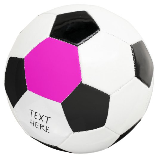 Roze en zwarte zeshoeken met Jouw tekst Voetbal (Drie kwart)
