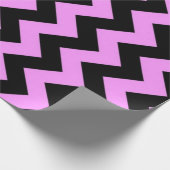 Roze en zwarte zigzag cadeaupapier (Hoek)