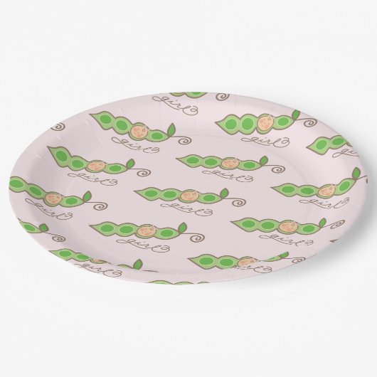 Roze erwt in een Baby shower van poedervorm Bord (Gekanteld)