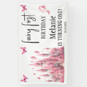 Roze Fairy Castle Roze Vlinders Eerste Verjaardag Spandoek (Verticaal)