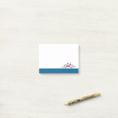 Roze fiets blauwe rand met patroon post-it® notes (Op bureau)