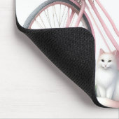Roze fiets en witte kat muismat (Hoek)