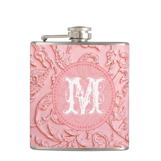 Roze filigraan houtsnijwerk Monogram Whiskey Flask Heupfles (Voorkant)