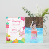 Roze Flamingo Birthday-uitnodigingen met foto Kaart (Staand voorkant)