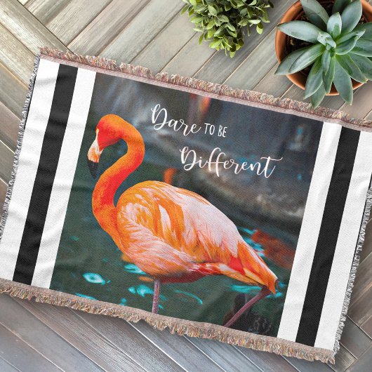 Roze flamingo Black White Stripe Dare Quote Deken