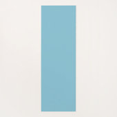 Roze Flamingo die op Beach op Light Blue staat Yogamat (Achterkant)