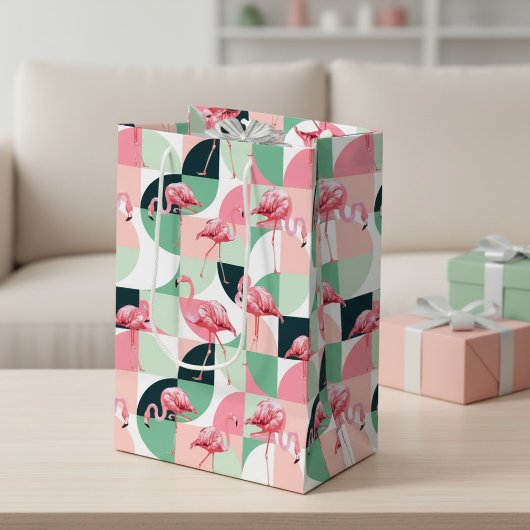 Roze Flamingo Geometrisch Patroon Medium Cadeauzakje