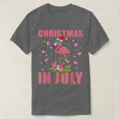 Roze flamingo in kerstmis in juli cadeau t-shirt (Design voorkant)
