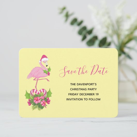 Roze flamingo in Santa Hat Whimsical Kerstmis Save The Date (Staand voorkant)