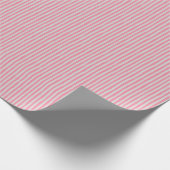 Roze Flamingo & Lichtgrijze Scheve Strepen Cadeaupapier (Hoek)