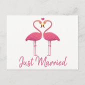 Roze Flamingo net getrouwd met tropische bruiloft  Aankondigingskaart (Voorkant)