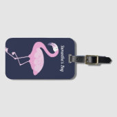 Roze Flamingo op Donkerblauw met naam Bagagelabel (Voorkant (horizontaal))