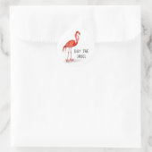 Roze flamingo op hoge hakken ronde sticker (Tas)