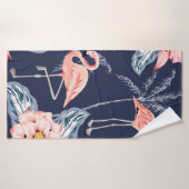 Roze flamingo, palmbomen, roos, orchidebloem, le badhanddoek (Badhanddoek)