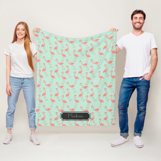 Roze Flamingo patroon met voornaam Fleece Deken (In situ)