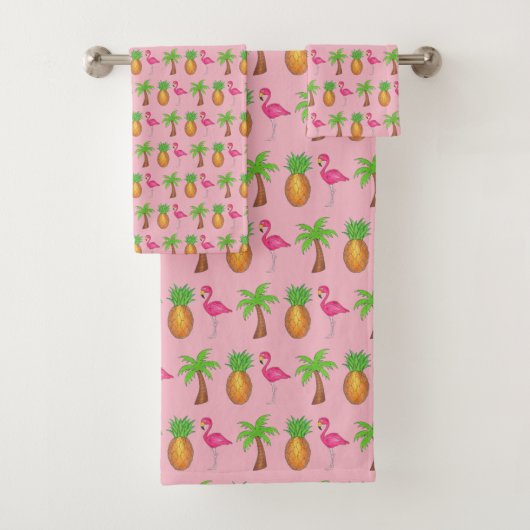 Roze Flamingo Pineapple Palm Tree Tropical Island Bad Handdoek (Insitu)