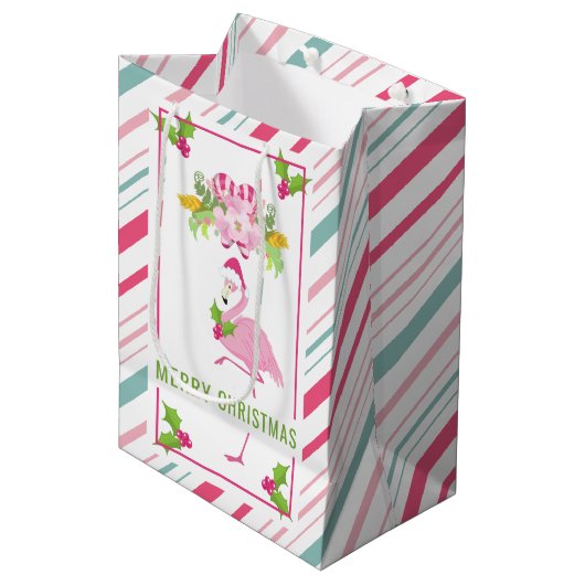 Roze Flamingo Santa Hat Candy Canes and Holly Medium Cadeauzakje (Voorkant Gekanteld)