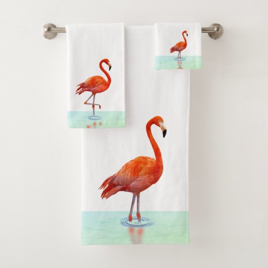 Roze Flamingo Staande op het Meer Bad Handdoek Set (Insitu)