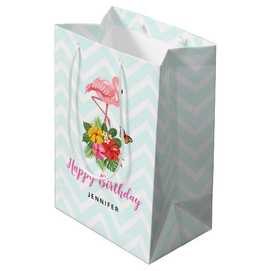 Roze Flamingo & Tropische Hibiscus Fancy Verjaarda Medium Cadeauzakje (Achterkant Gekanteld)