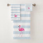 Roze Flamingo Witte & Blauwe Strepen Bad Handdoek (Insitu)
