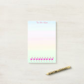 Roze flamingo's & kalligrafie op pasteltinten post-it® notes (Op bureau)