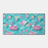 ROZE FLAMINGO'S, STRANDDEKENS, & DRANKJES BUREAUMAT (Voorkant)