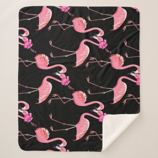 Roze Flamingo's: zwarte achtergrond  Sherpa Deken (Voorkant)