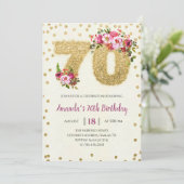 Roze Floral 70e verjaardag uitnodiging (Staand voorkant)