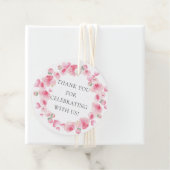 Roze Floral Baby shower Favor Gift Label (In situ)