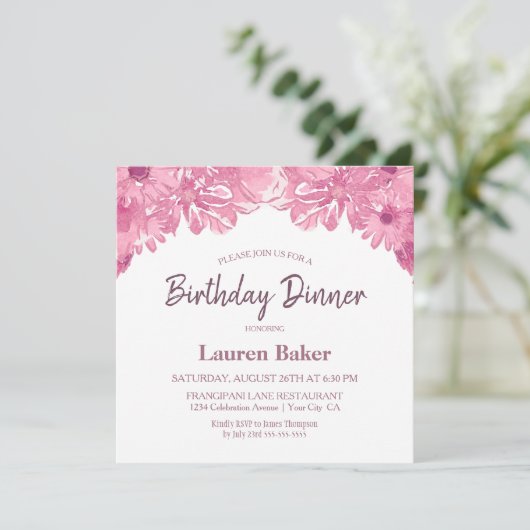 Roze Floral Birthday Dinner Party Invitation Kaart (Staand voorkant)