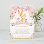 Roze Floral Bunny Rabbit Girl Baby shower Bedankkaart (Staand voorkant)