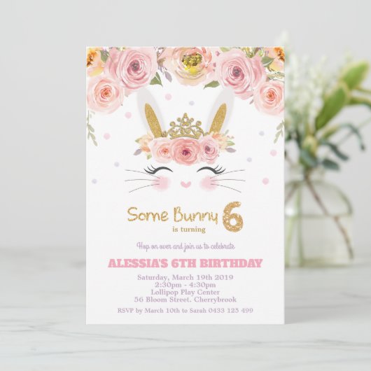 Roze Floral Cute Bunny Rabbit 6th Birthday Girl Kaart (Staand voorkant)