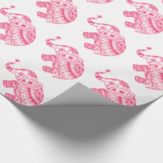 Roze Floral Elephant White Achtergrond Cadeaupapier (Hoek)