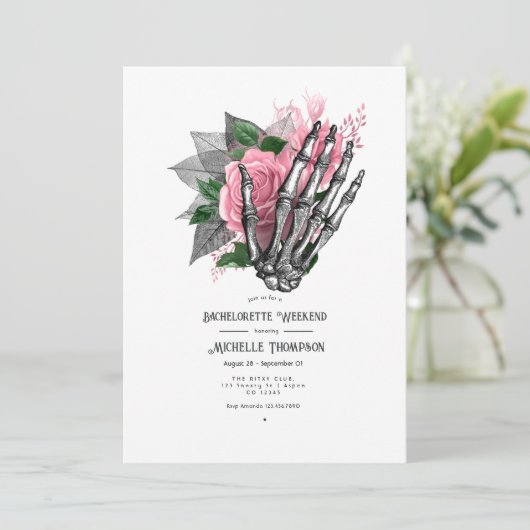 Roze Floral Gothic Skull Bachelorette Weekend Kaart (Staand voorkant)