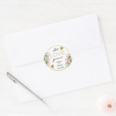 Roze Floral Let Love Grow Gold Tropical Weddenscha Ronde Sticker (Envelop)