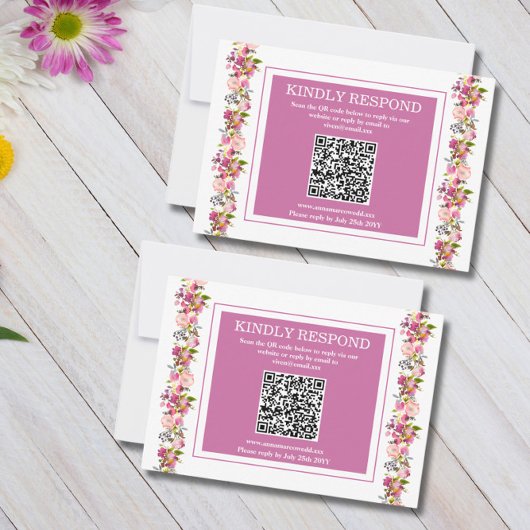 Roze Floral QR Code RSVP Card Kaartje