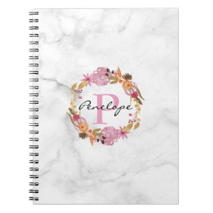Roze Floral Wreatmonogram Notitieboek
